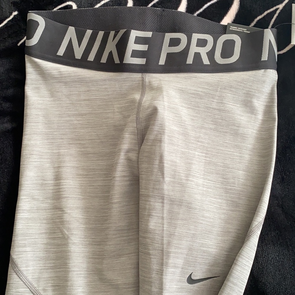 leggings - Picture 2 of 4